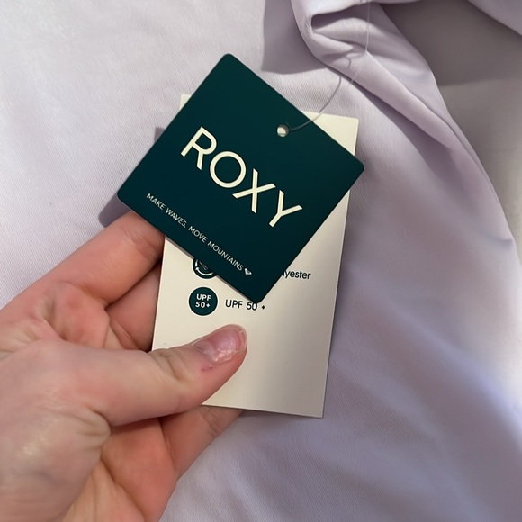 BRAND NEW Roxy bathing suit - Picture 3 of 4